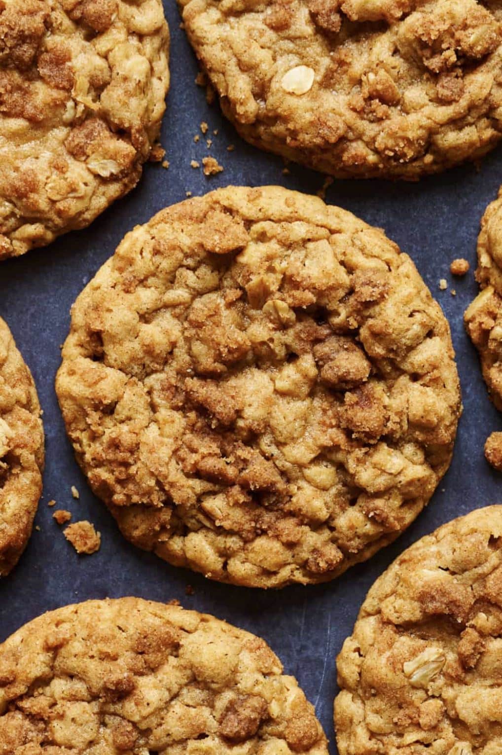 Cookies with cinnamon streusel on top.